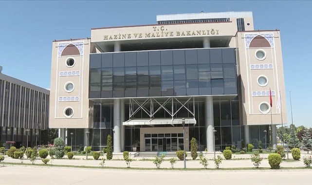 Maliye 707 kuyumcu dükkanına eş zamanlı denetim başlattı
