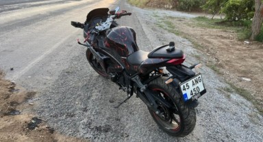 Motosiklet şarampole devrildi: 2 yaralı