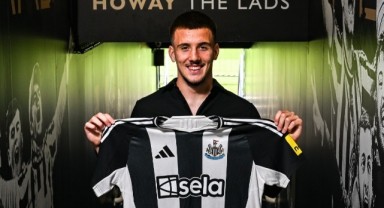 Newcastle United, Miodrag Pivas'u transfer etti