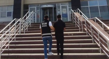 Sahte para ve uyuşturucu ele geçirildi