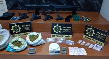 Sakarya’da uyuşturucu operasyonu: 12 gözaltı