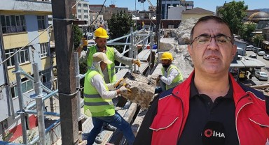 Tarihi Ulu Cami'de taşlar sökülüyor