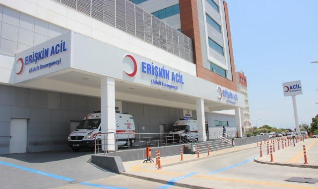 Yüksekten düşen 16 yaşındaki genç ağır yaralandı