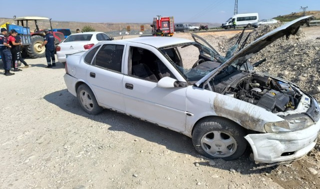 Adıyaman'da otomobil şarampole yuvarlandı: 1 yaralı