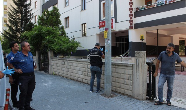 Aynı apartmandan 1 saat arayla 1'i kadın 2 kişi düştü