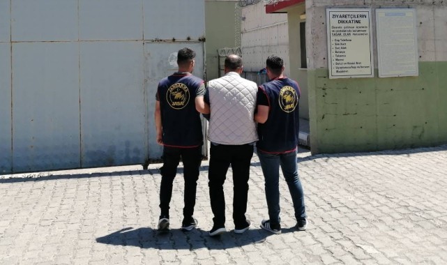 Çeşitli suçlardan aranan 3 şüpheli yakalandı