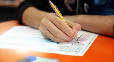 Devlet himayesindeki gençler üniversiteye yerleşiyor