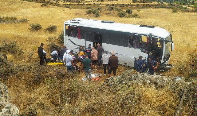 Düğün yolu faciaya dönüştü! 20 yaralı