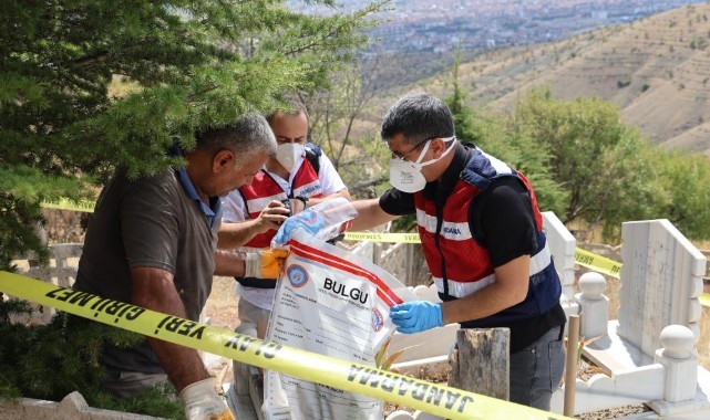 Elazığ'da poşete sarılı bebek cesedi bulundu