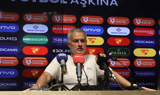 Jose Mourinho: “Türk futboluna adapte olmam gerekiyor”
