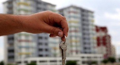 Konut fiyatları Temmuz’da yıllık artışa geçti