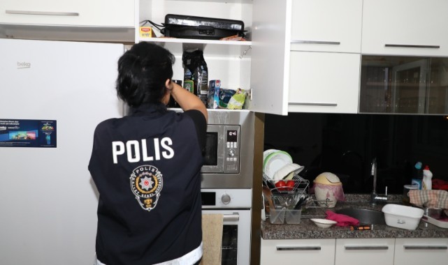 Müstehcen yayın operasyonu: 10 şüpheli yakalandı