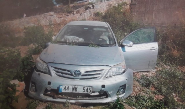 Otomobil şarampole uçtu: 3 yaralı