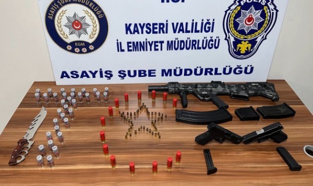 Ruhsatsız silah ve mermi satan şahıs yakalandı