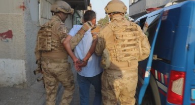 Şanlıurfa'da kapsamlı terör operasyonu: 10 gözaltı