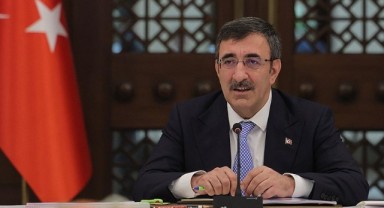 Yılmaz "Dezenflasyon süreci hız kesmeden devam ediyor"
