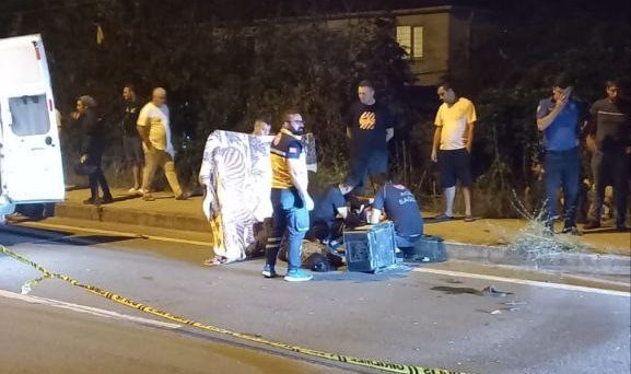 Alkollü sürücü motosiklete çarptı: 1 ölü, 2 yaralı