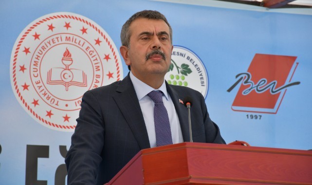 Bakan Tekin'den deprem bölgelerine müjde