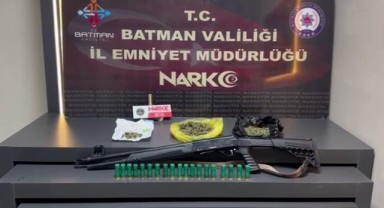 Batman'da suç makinesi silahla yakalandı