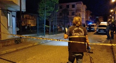 Çocuk parkında başından vurulmuş halde bulundu