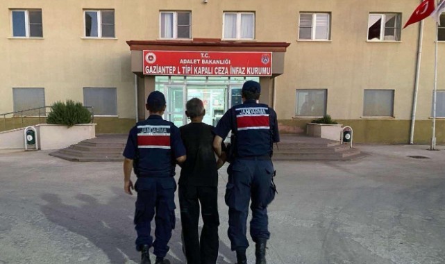 Çok sayıda dosyadan aranan şahsı jandarma yakaladı