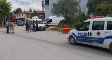 Çöpe atılan poşetten bebek cesedi çıktı