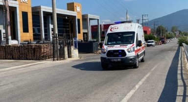 Fabrikada 4 işçi doğal gazdan zehirlendi