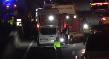 Feci kaza: Minibüsün çarptığı 2 kişi hayatını kaybetti
