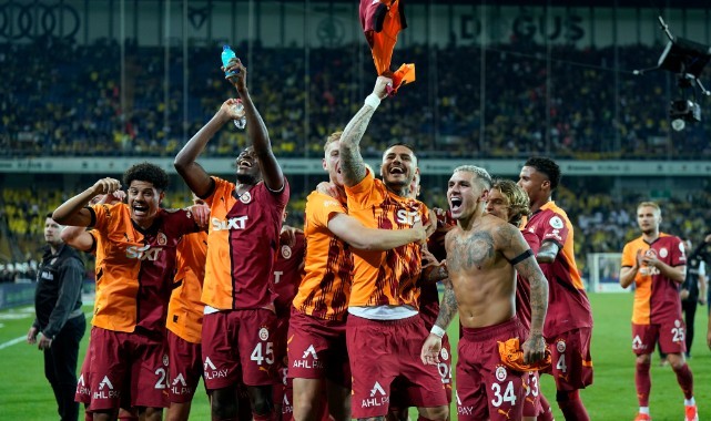 Galatasaray deplasmandaki yenilmezliğini 15 maça çıkardı