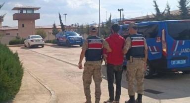 Hırsızlık suçundan cezası bulunan firariyi jandarma yakaladı