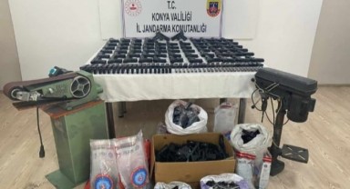 Jandarmanın baskın yaptığı ev silah imalathanesi çıktı