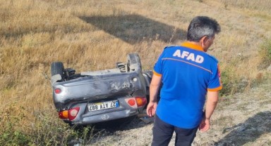 Karayolunda otomobil şarampole uçtu: 6 yaralı