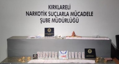 Kırklareli’nde operasyon: Polisi görünce maddeleri tuvalete attı