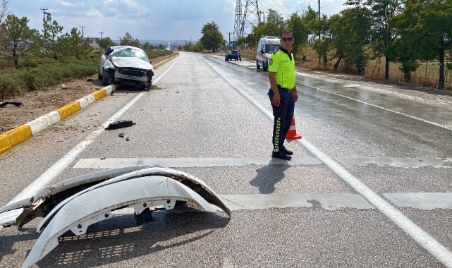 Kontrolden çıkan otomobil takla attı: 3 yaralı