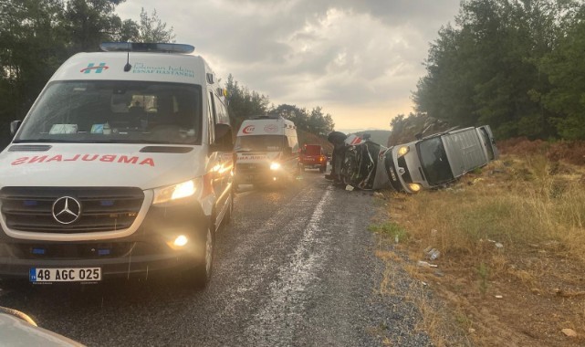 Muğla'da iki trafik kazası: 1 ölü, 14 yaralı