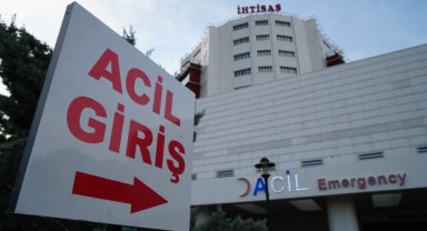 Oğul dehşet saçtı, baba ambulansta kalp krizi geçirerek hayatını kaybetti