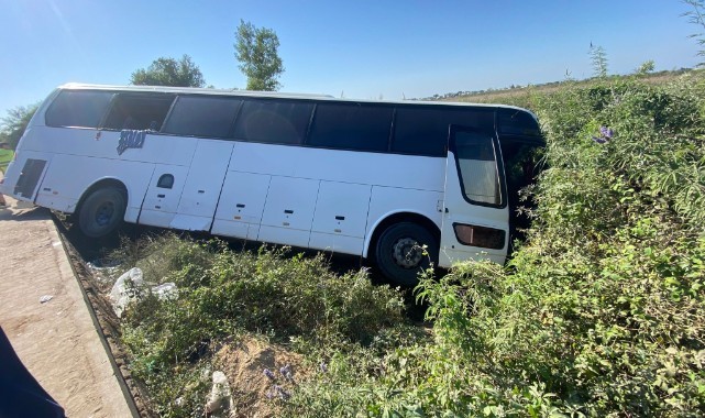 Otel servisi şarampole uçtu: 7 yaralı
