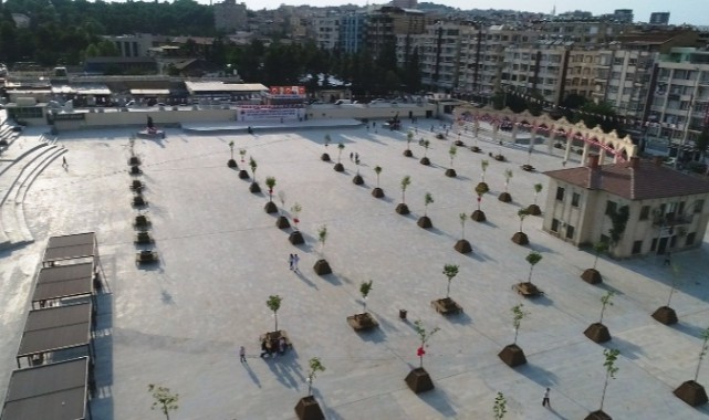 Rabia Meydanı ismi değişiyor mu? Meclis karar verdi