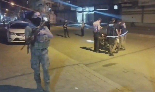 Şanlıurfa'da kapsamlı güvenlik operasyonu! 16 gözaltı