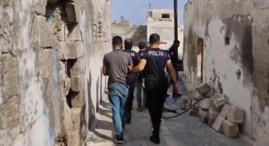 Şanlıurfa’da metruk binalara operasyon: 5 gözaltı
