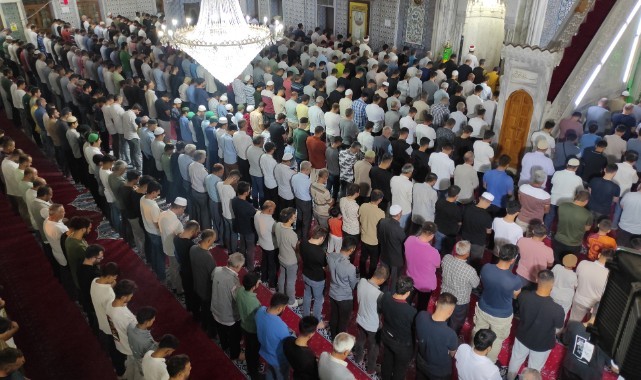 Şanlıurfa'da Mevlid Kandili coşkusu