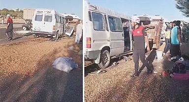 Şanlıurfa'da minibüs ve traktör çarpıştı: 12 fıstık işçisi yaralı