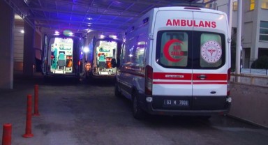 Siverek'te otomobille yakıt tankeri çarpıştı! 4 yaralı