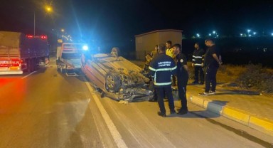 Takla atan otomobil yaklaşık 50 metre sürüklendi: 1 yaralı