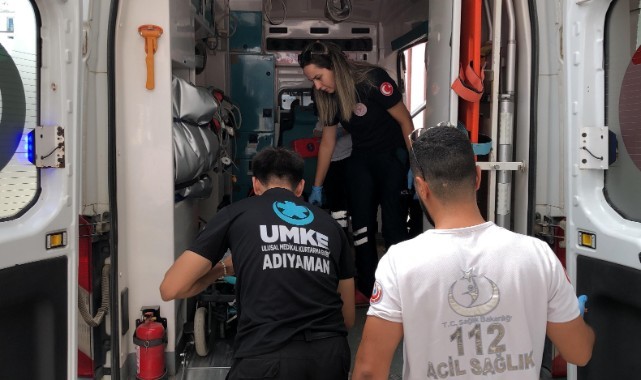 Traktörün römorkundan düşen çocuk yaralandı