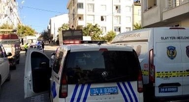 Annesinin yanında oynayan çocuğu ezdi, intihar etti