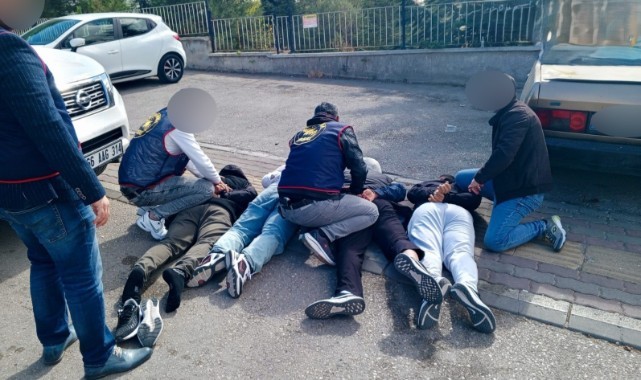Cezaevi firarileri kıskıvrak yakalandı