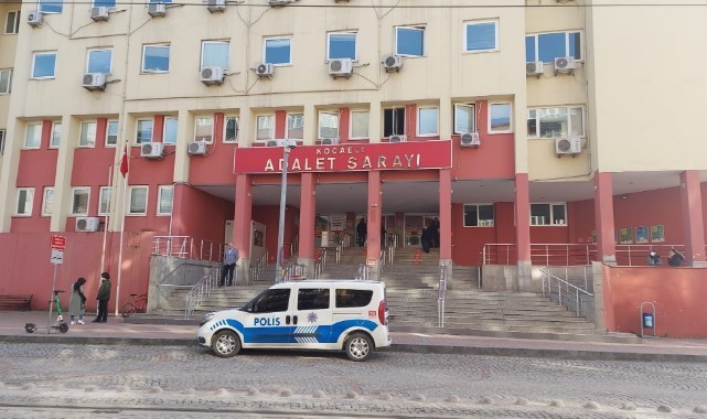 Cinsel istismarla yargılanıyordu! Beraat ettiler