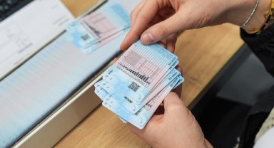 Ehliyetini yenilemeyen kişiler dikkat! Merak ettiğiniz her şey bu haberde
