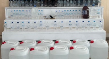 Gaziantep'te 300 litre kaçak alkol ele geçirildi